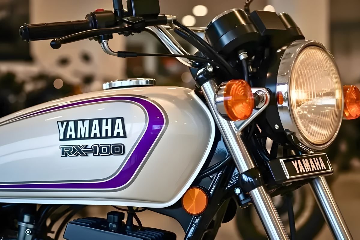 Yamaha RX 100 Launched with Classic Two-Stroke Engine, Iconic Design & Updated Features